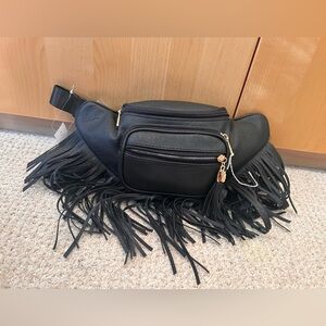 Elegant Black Fringed Crossbody Bag